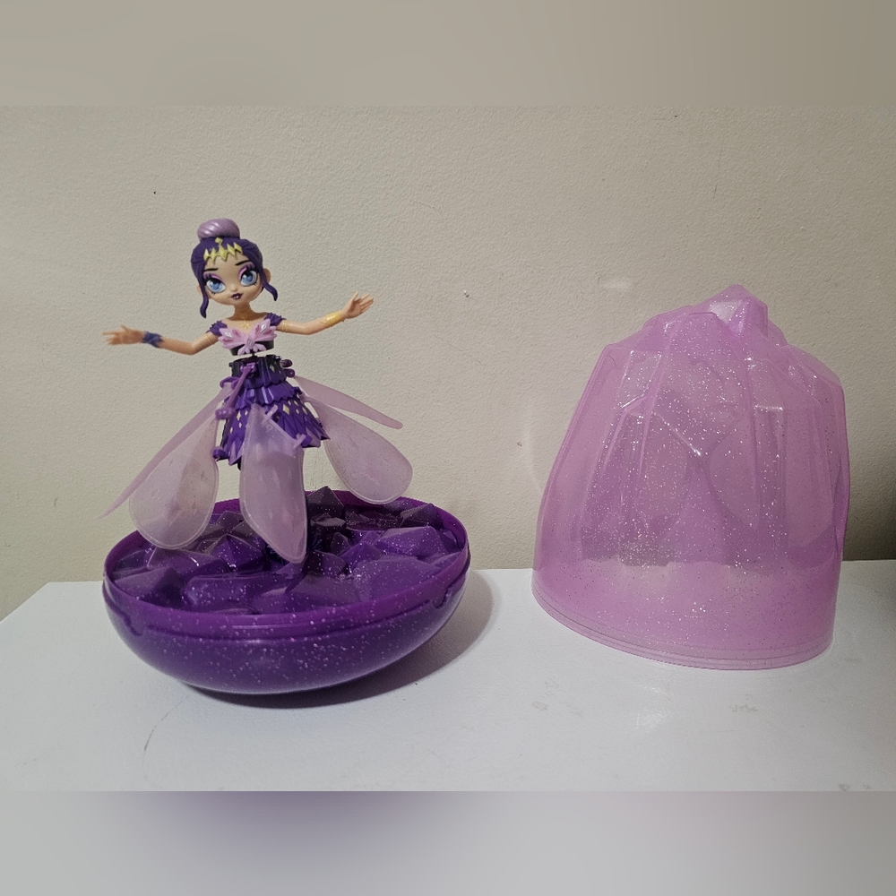 Hatchimals Pixies, Crystal Flyers Pink Magical Flying Pixie Toy Doll New